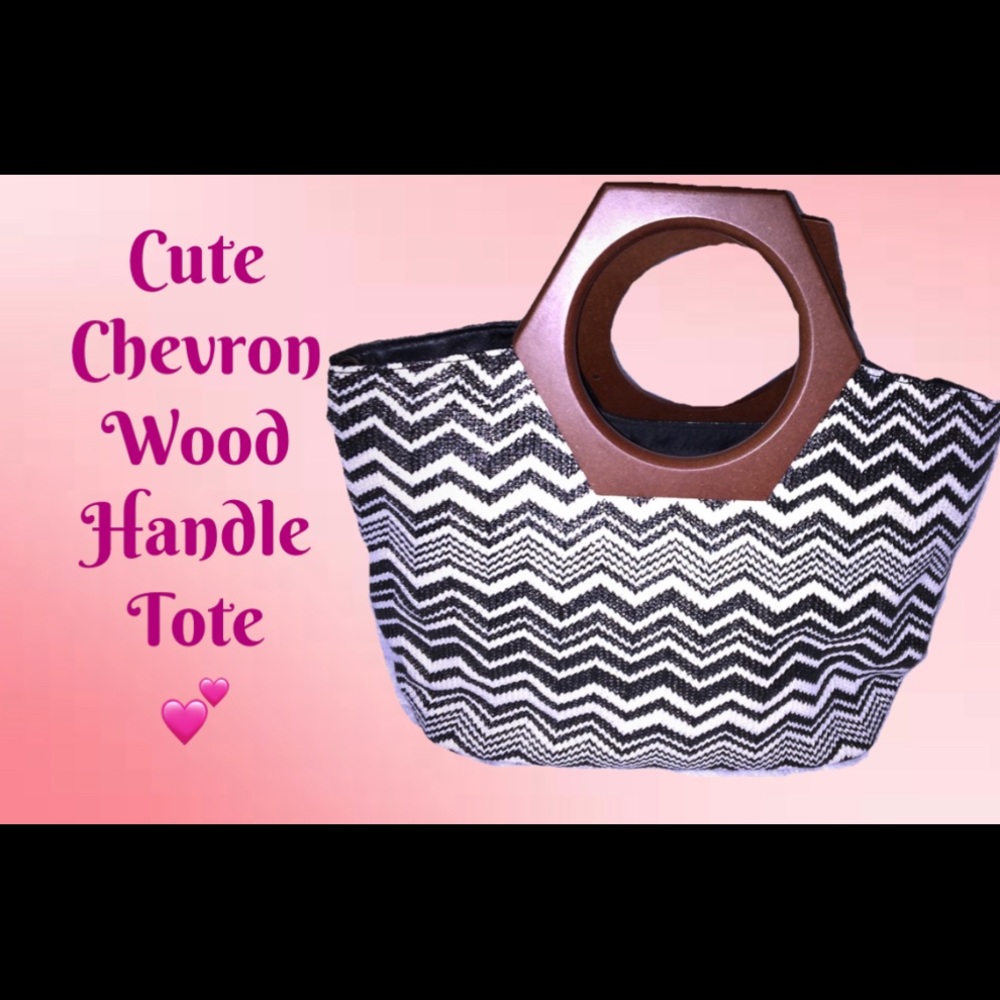 Cute used Chevron Handbag